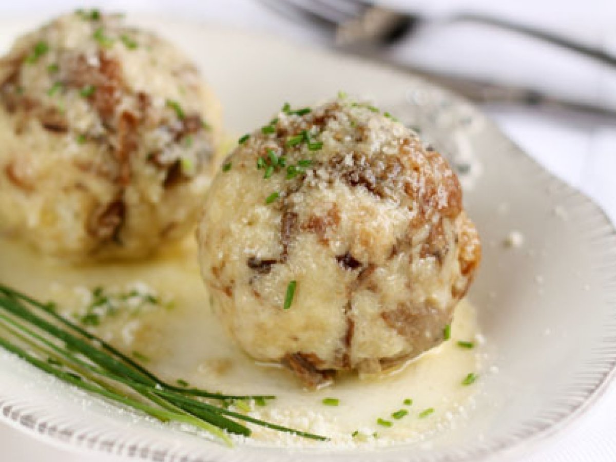 Canederli ai funghi porcini