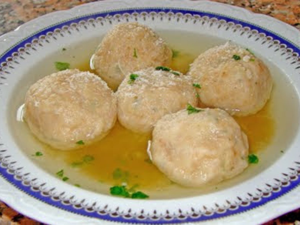 CANEDERLI AL PROSCIUTTO CRUDO