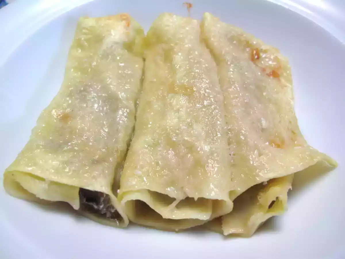 Cannelloni ai funghi e ricotta