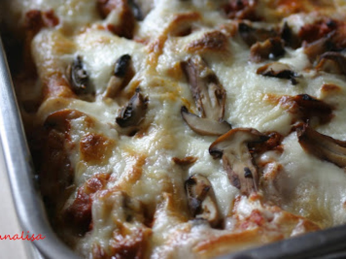 CANNELLONI CON RAGU' DI CARNE E FUNGHI - foto 2