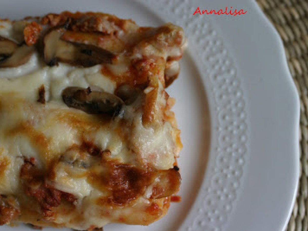 CANNELLONI CON RAGU' DI CARNE E FUNGHI - foto 3