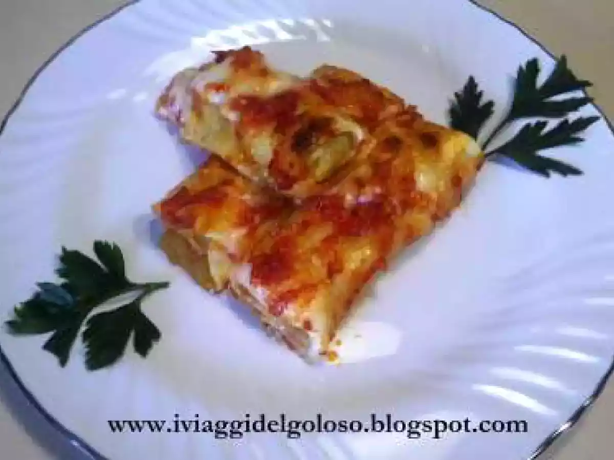 Cannelloni fatti in casa con ripieno di Pesce