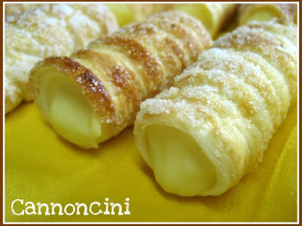 Cannoncini alla crema