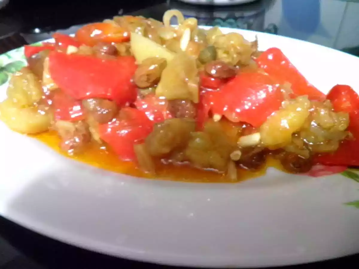 Caponata alla Catanese con pinoli e uvetta