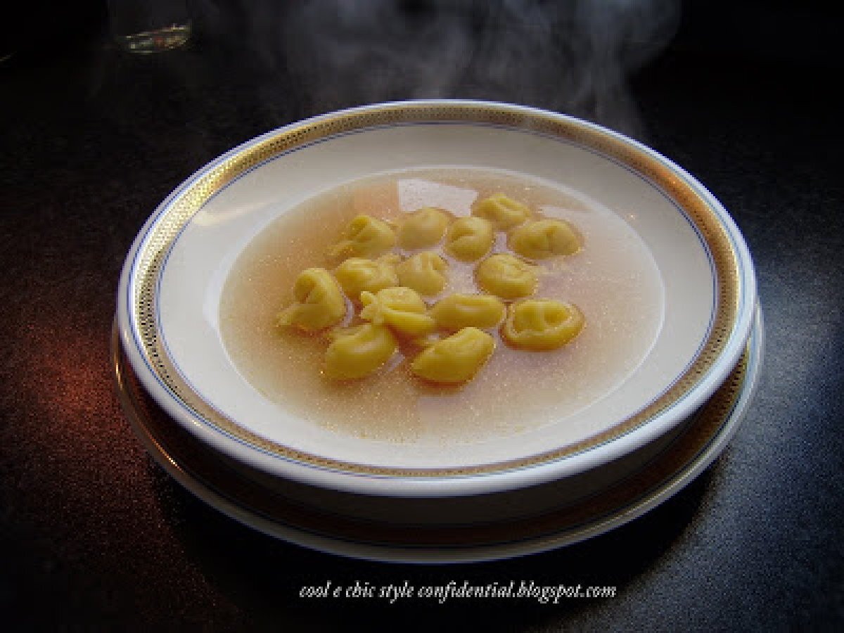 CAPPELLETTI IN BRODO ALL'USO DI ROMAGNA, CASA MIA - foto 2