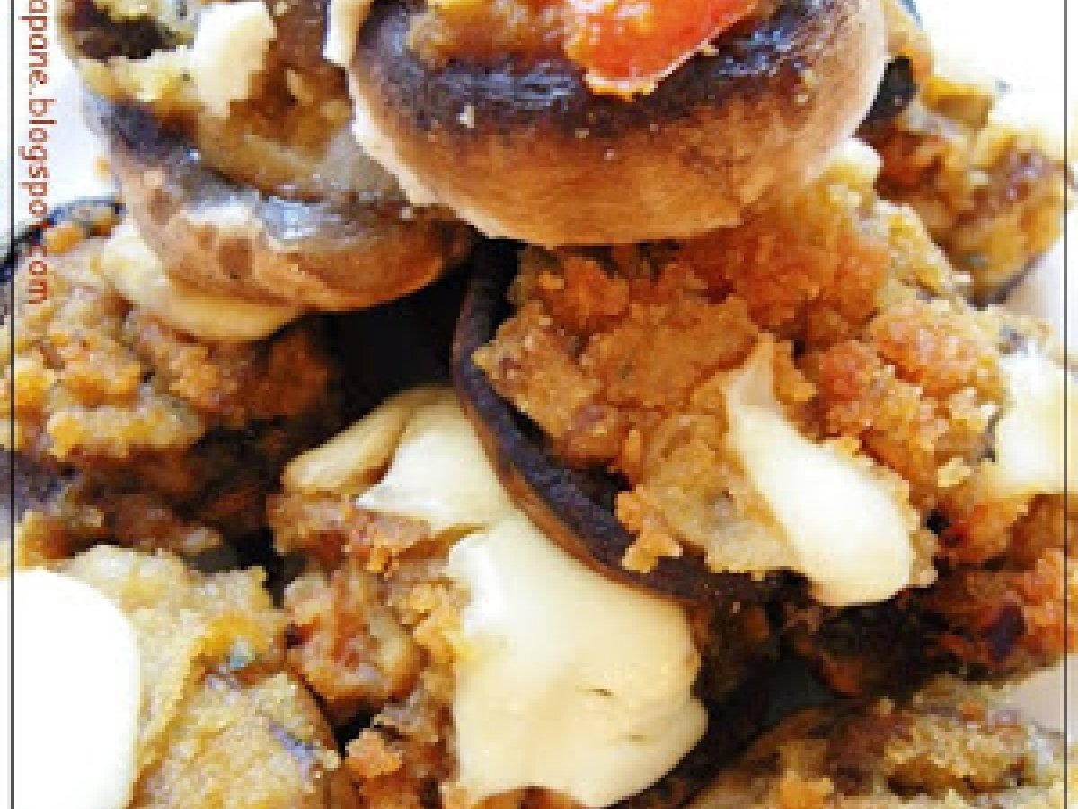 Cappelli di funghi champignon al forno