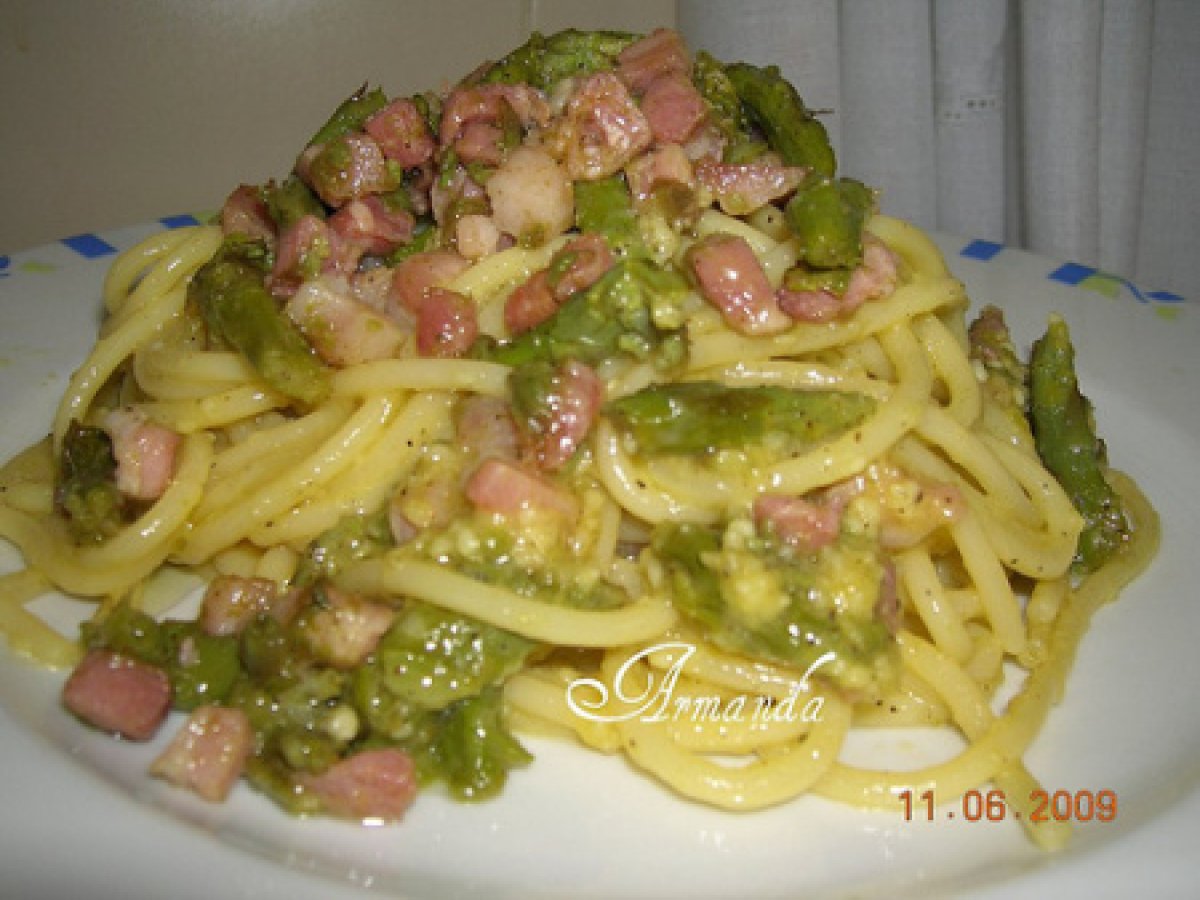 Carbonara con asparagi