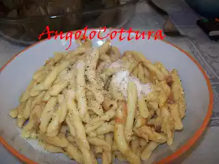 Carbonara light con ricotta e curcuma