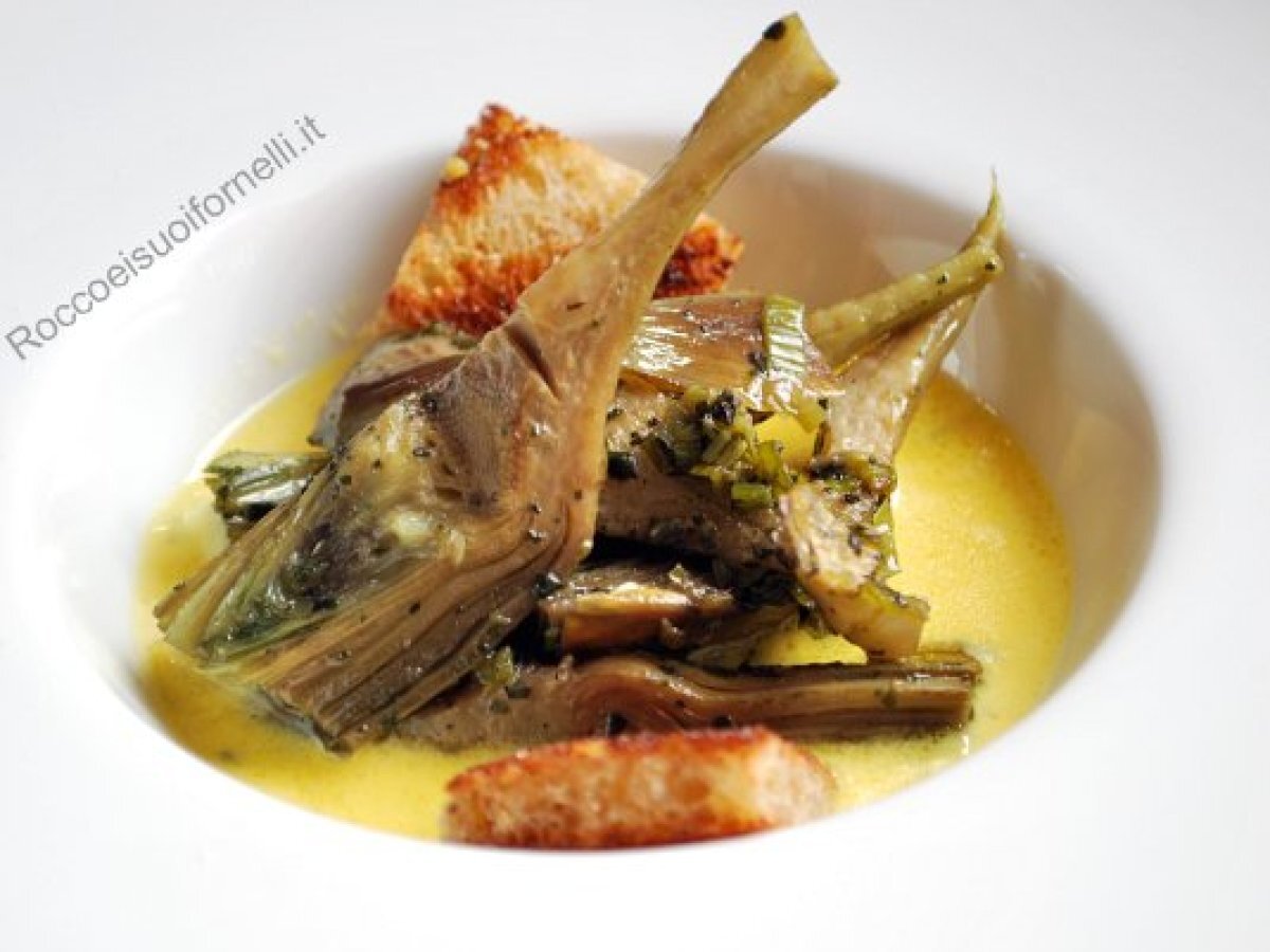 Carciofi romaneschi in fricassea