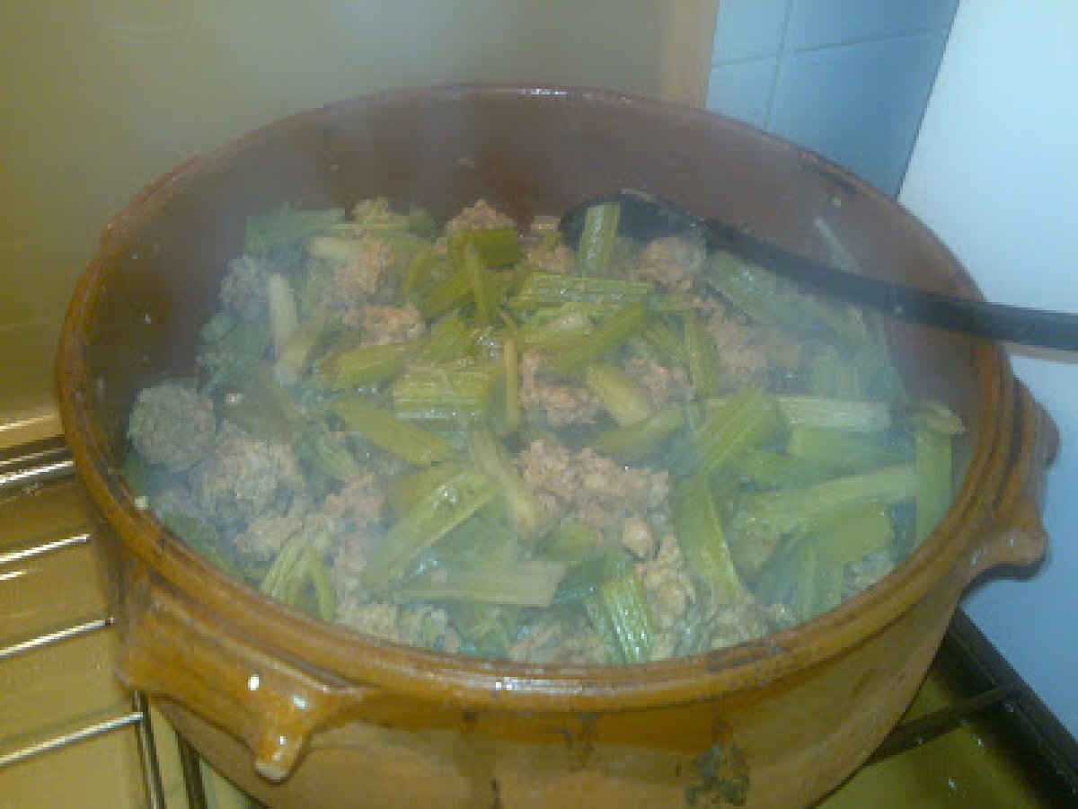 Cardi con salsiccia di maiale