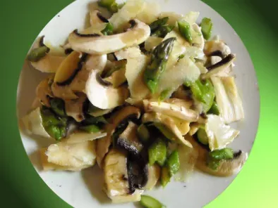 Carpaccio di champignon, asparagi e scaglie di parmigiano., foto 2