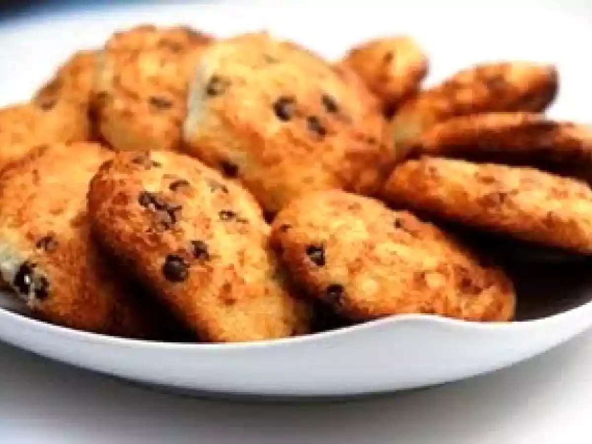 Cartizze Bisol con biscotti secchi alla ricotta e cocco