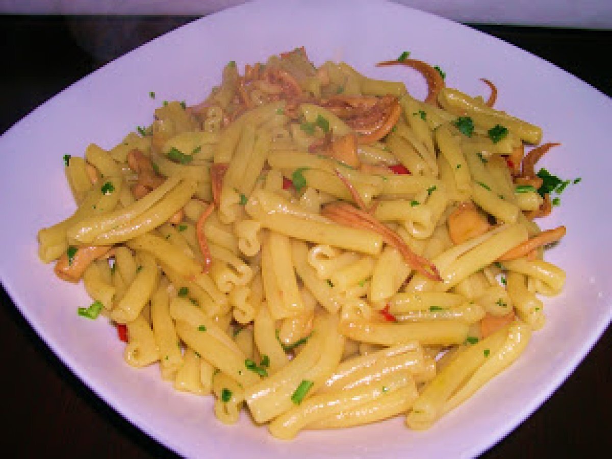 Casarecce con sugo di totani