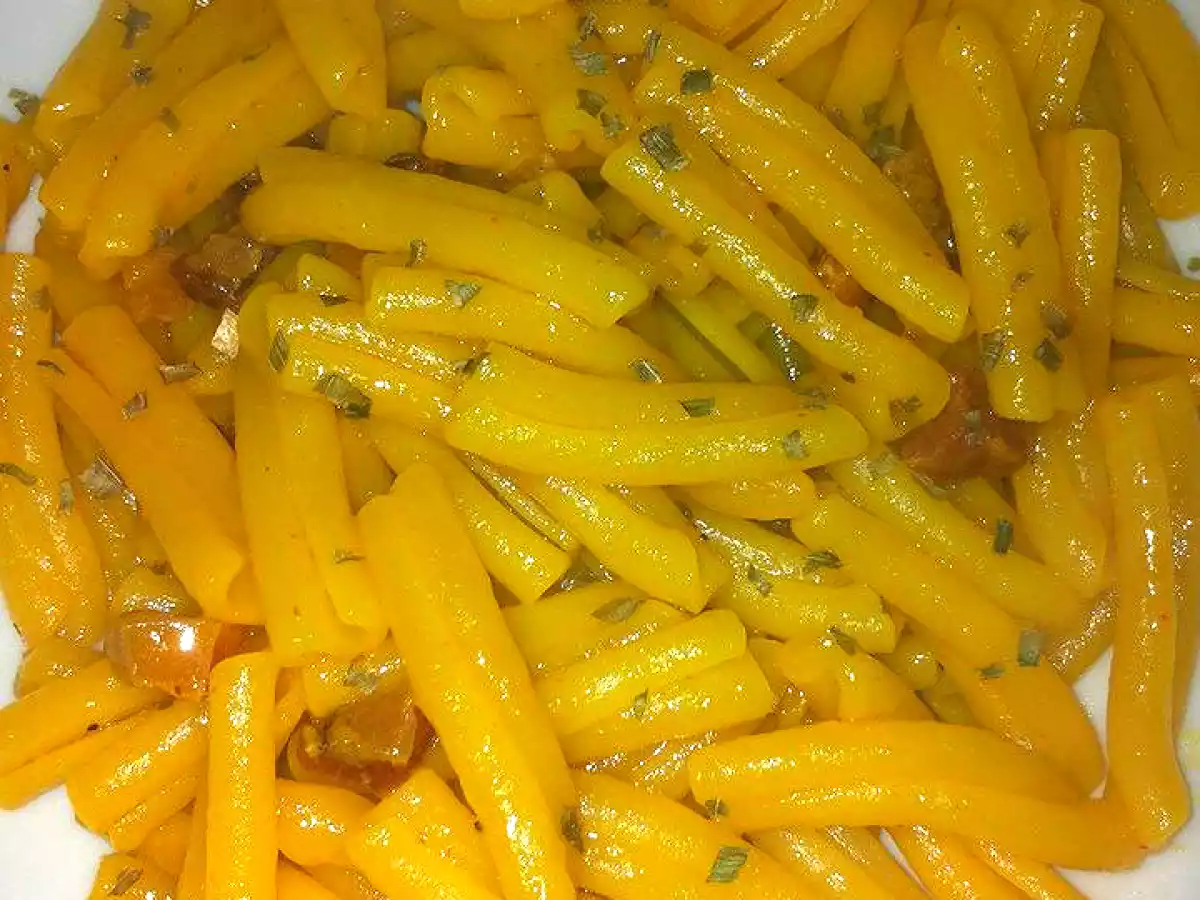 Casarecce guanciale e zafferano