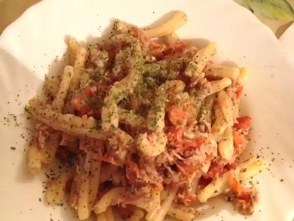 Casarecce sgombro e pachino