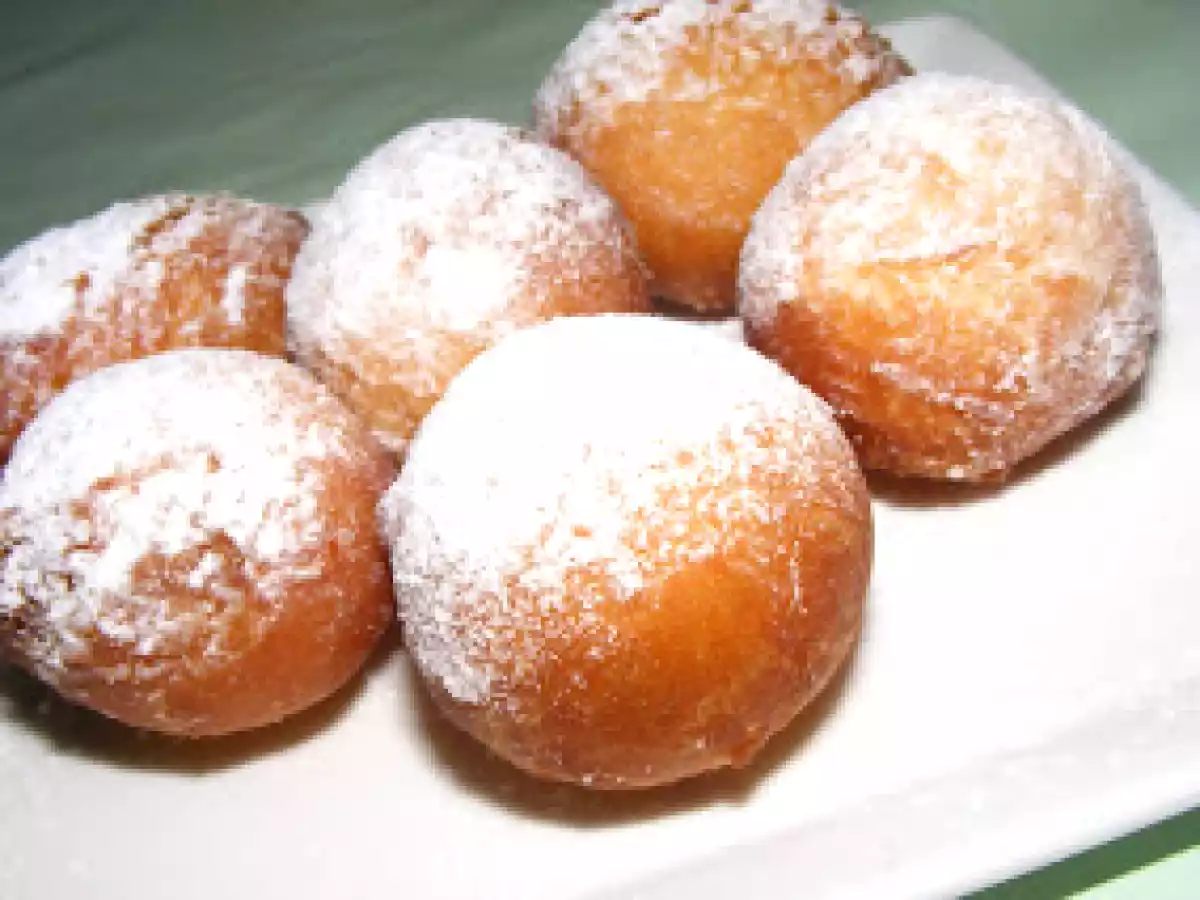 Castagnole al roux e senza uova