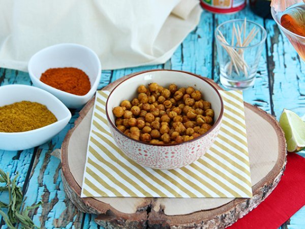 Ceci tostati aromatizzati al curry Ceci tostati aromatizzati al curry