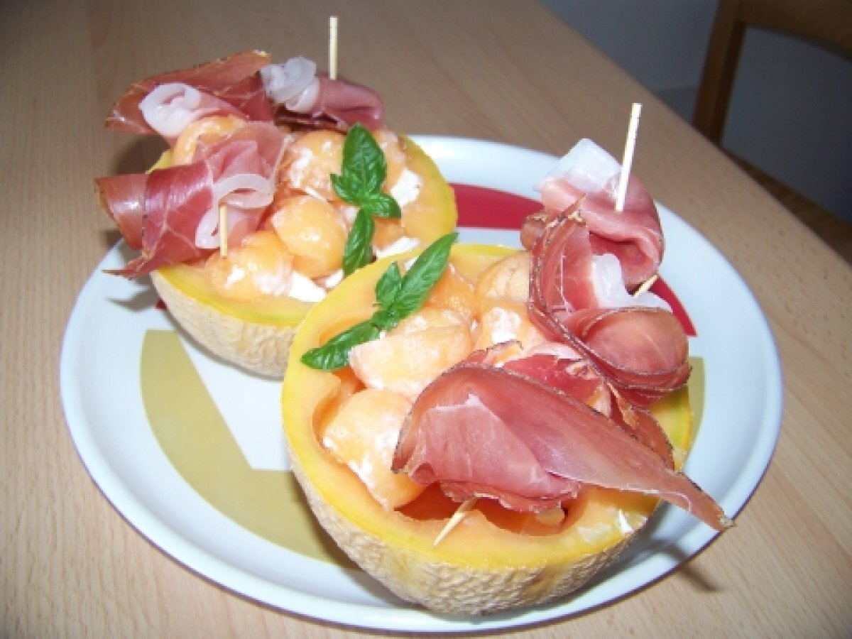 Cestini di prosciutto e melone