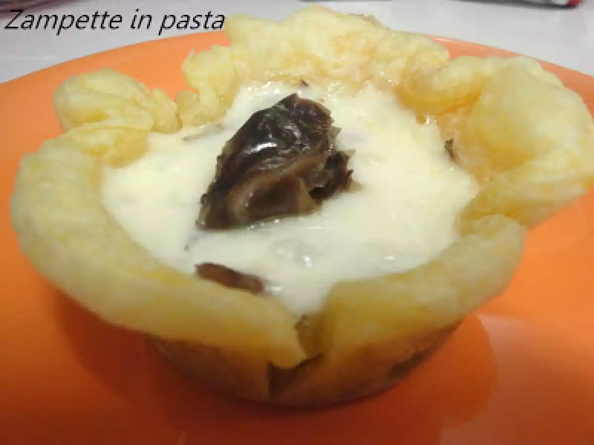 CESTINI DI SFOGLIA AL TALEGGIO E RADICCHIO - foto 2