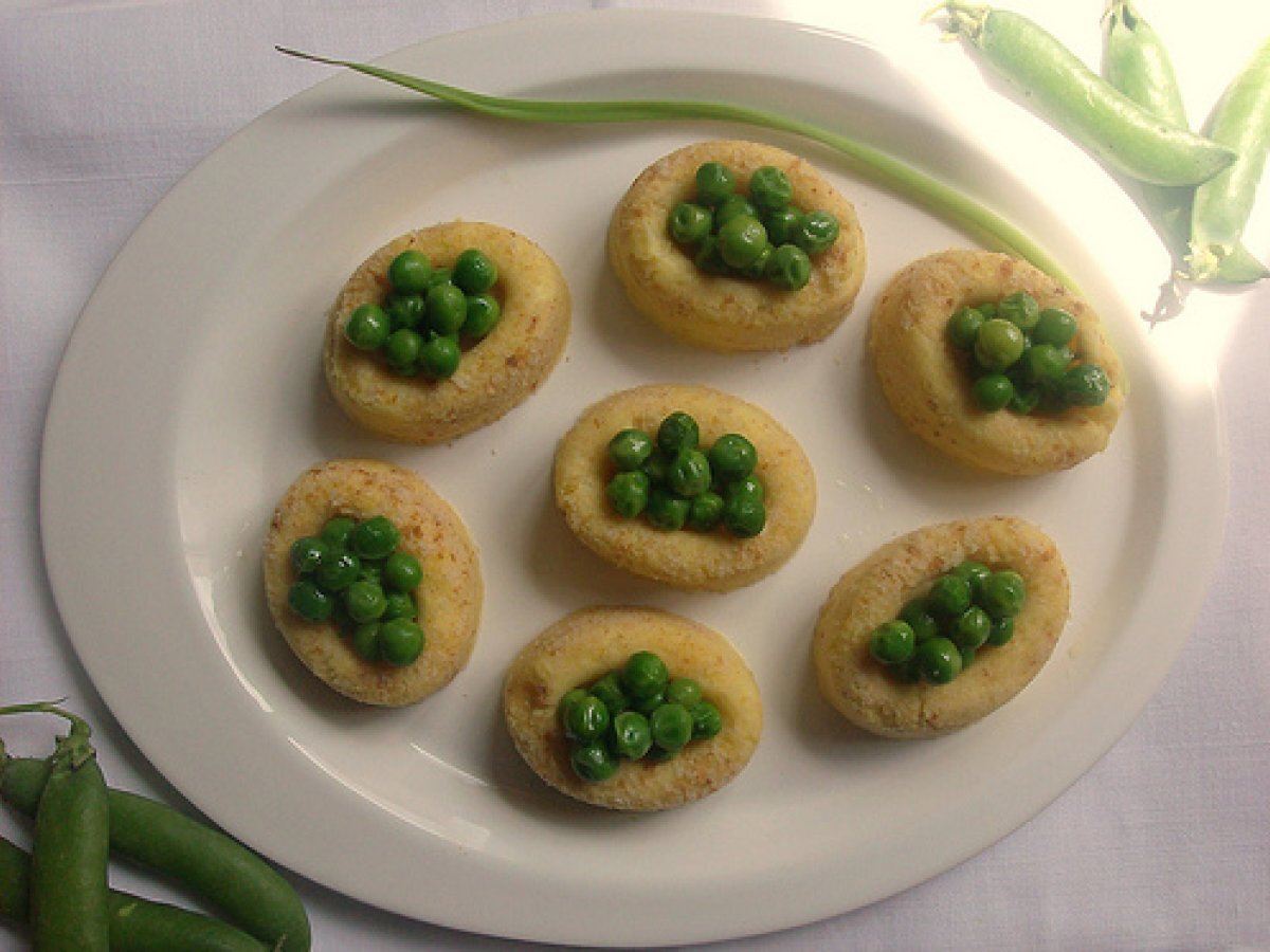 Cestini ovali di patate ai piselli novelli - foto 2