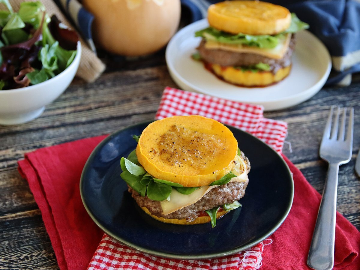 Cheeseburger di zucca, la ricetta ideale per una cena sfiziosa