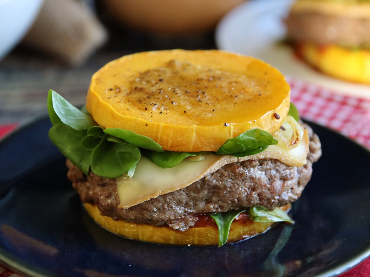 Cheeseburger di zucca, la ricetta ideale per una cena sfiziosa - foto 2