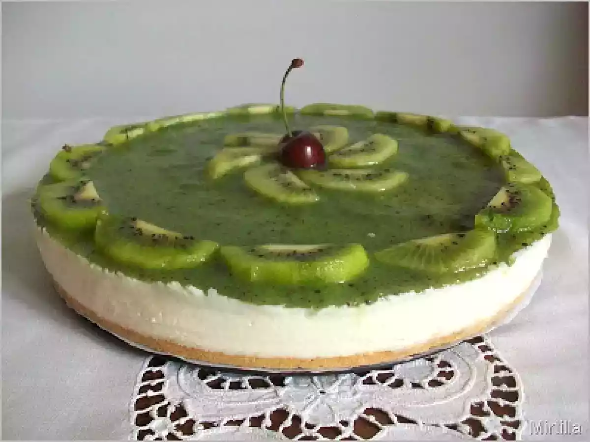 Cheesecake al cioccolato bianco con salsa ai kiwi