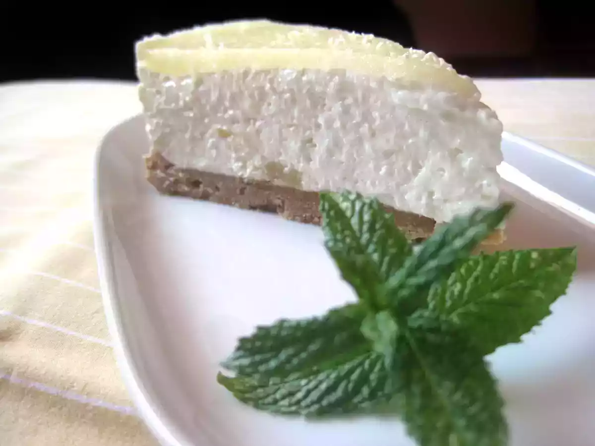 Cheesecake all'ananas con cioccolato bianco e menta - foto 5