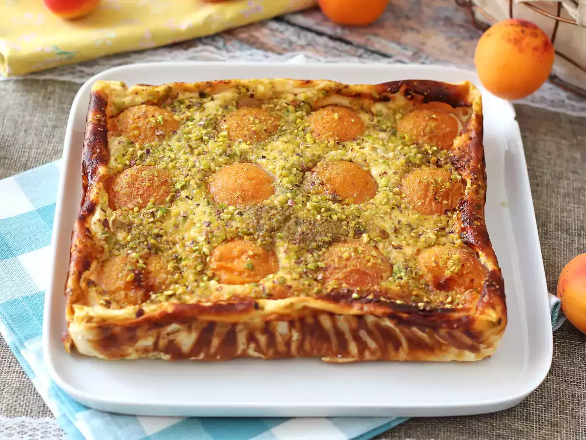 Cheesecake alle albicocche e pistacchi al forno: cremosa e facile da preparare - foto 7