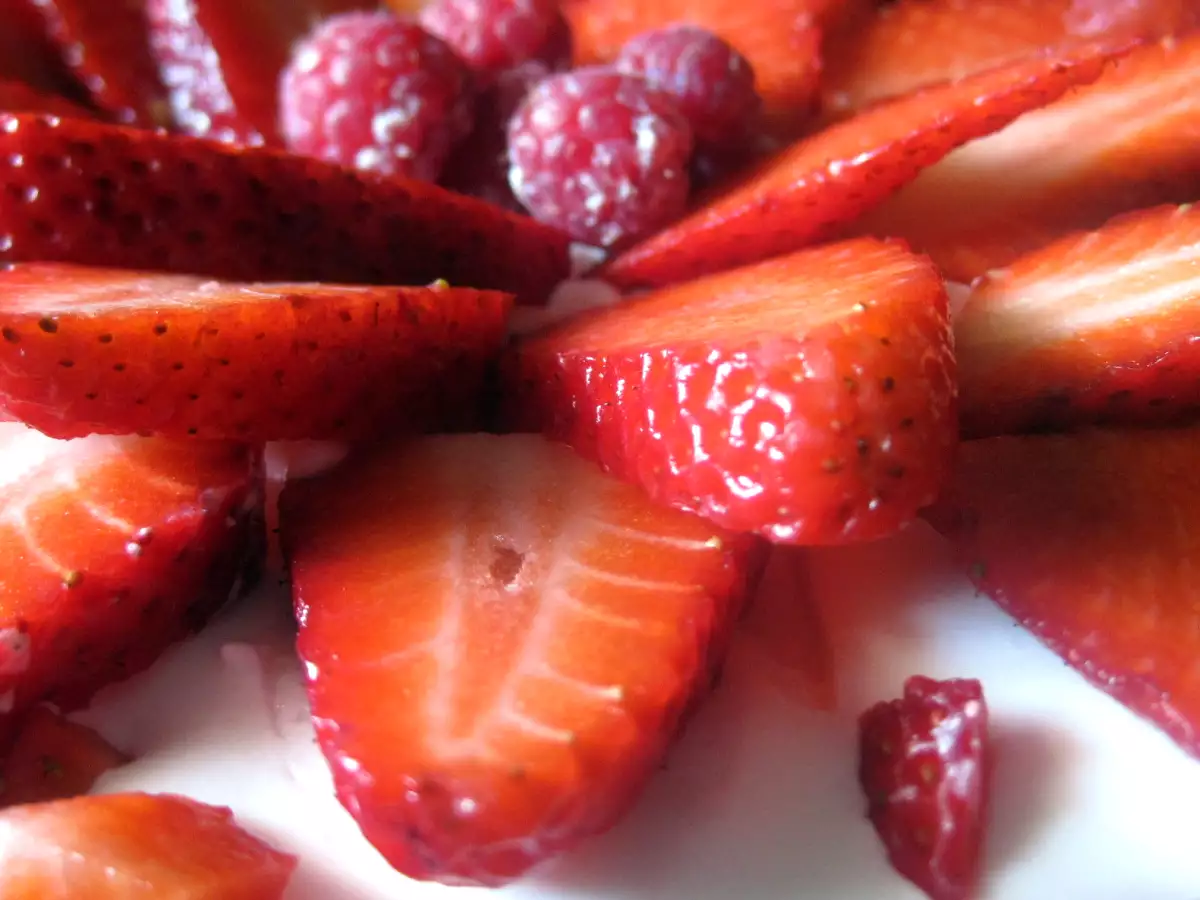 Cheesecake allo yogurt greco, vaniglia e frutti rossi - foto 6