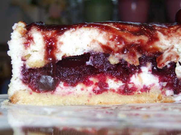 Cheesecake con cuore alle ciliegie di Salvatore Deriso, foto 2