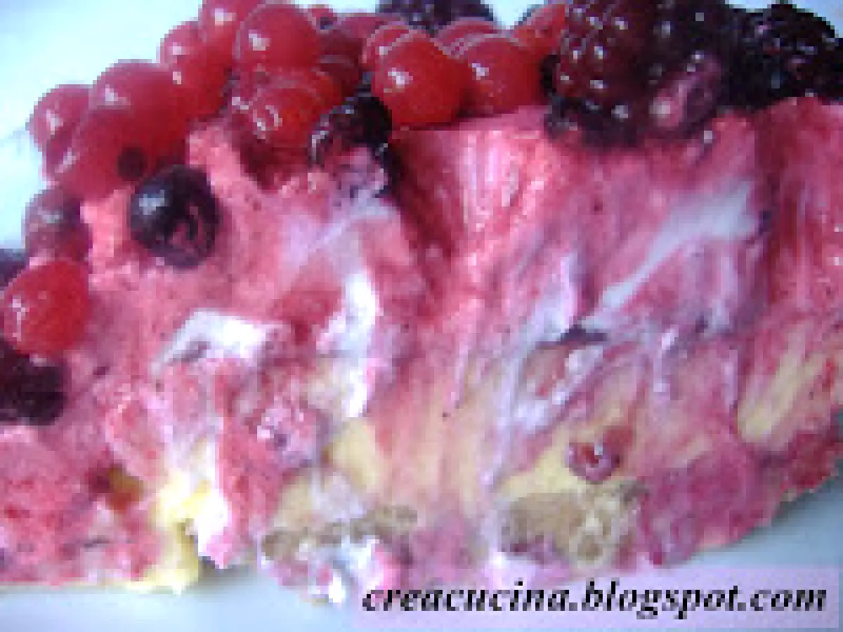 CHEESECAKE CON PANNA E FRUTTI DI BOSCO - foto 5