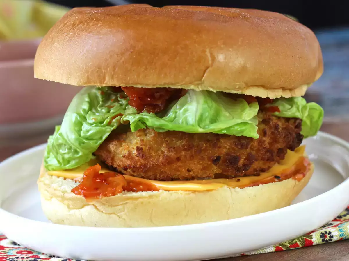 ChickenBurger coreano: croccante, leggermente piccante e davvero goloso - foto 5