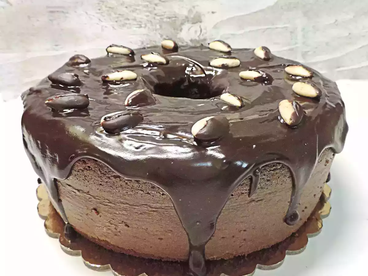 Chiffon cake al cacao e mandorle (primo compliblog)
