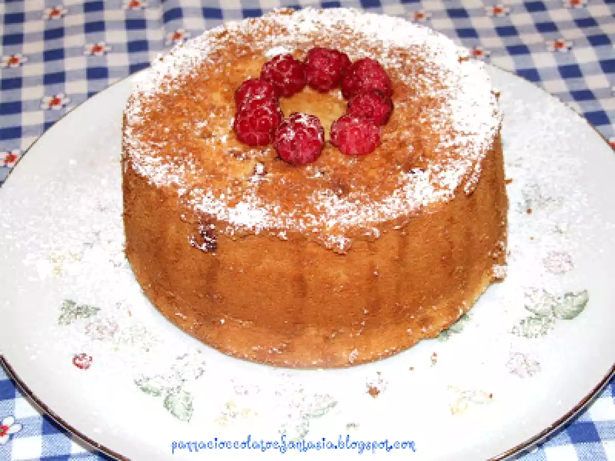 Chiffoncake allo yogurt e mirtilli rossi