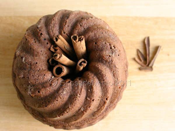 Ciambella al cacao e cannella