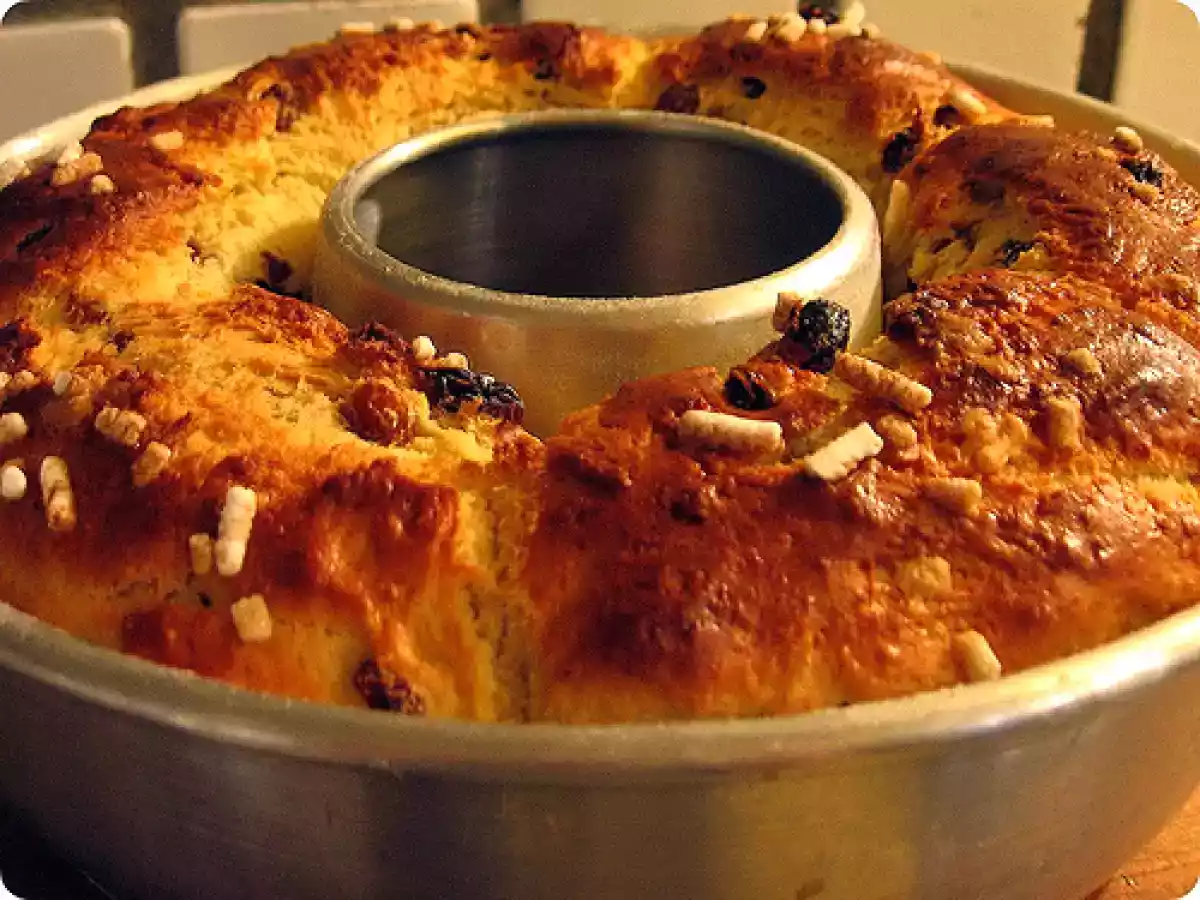 Ciambella all'uvetta ed arancia