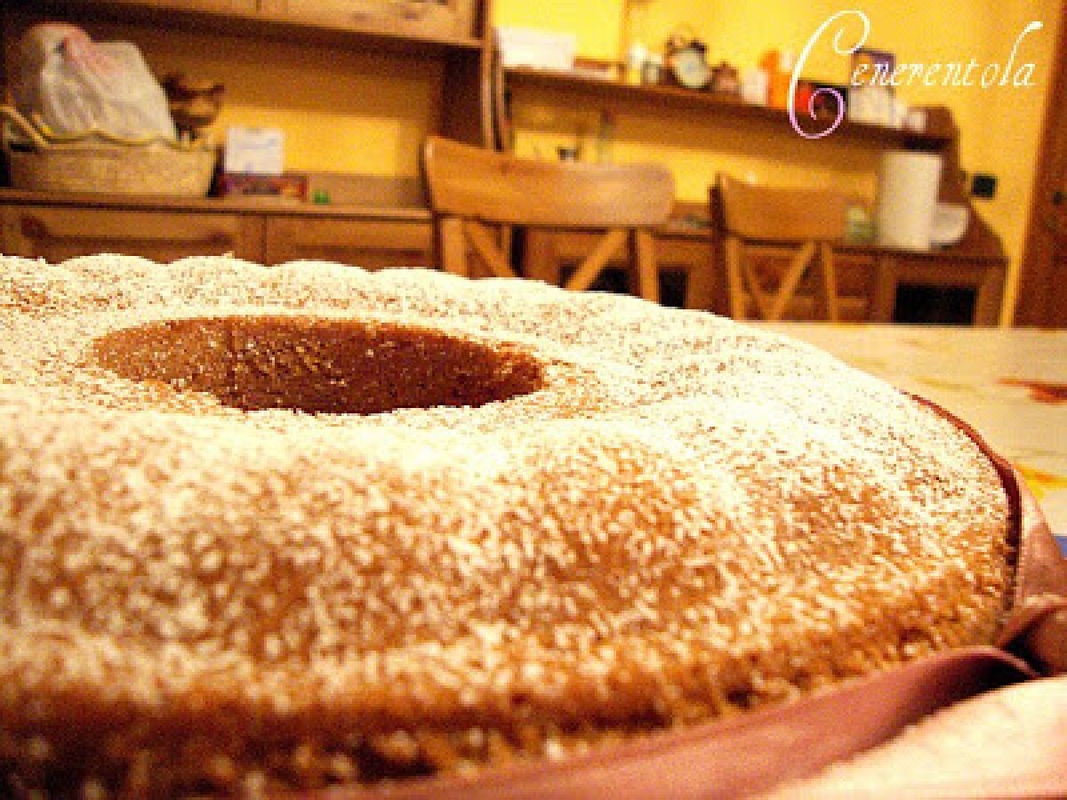 Ciambella alla panna profumata al rum