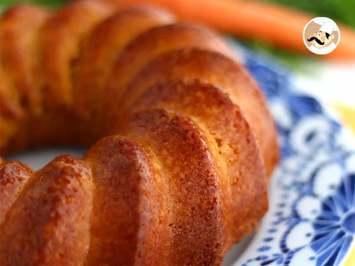 Ciambella alle carote, la ricetta facile per prepararla a casa - foto 4