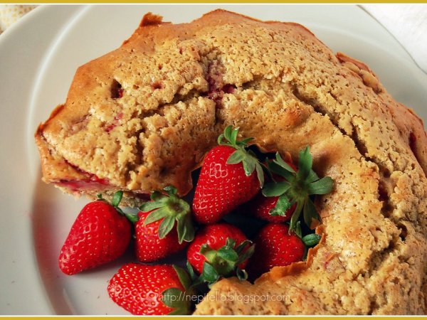 Ciambella con fragole, yogurt e avena, foto 2