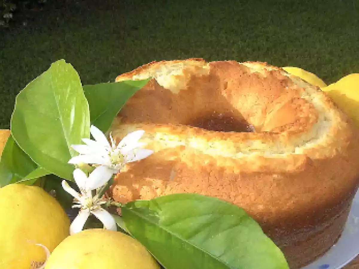 Ciambella con mascarpone al profumo di limoni...per tornare - foto 2