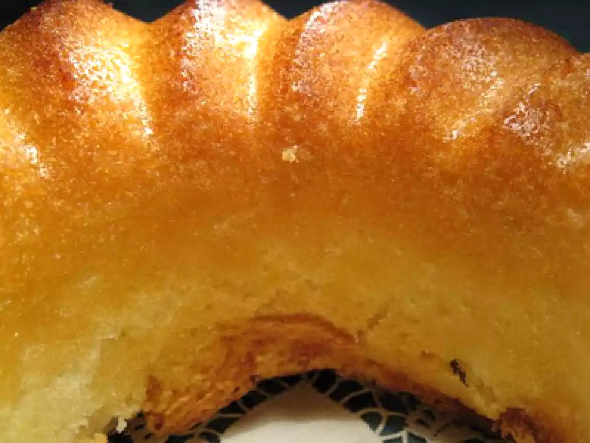 Ciambella delicata agli albumi e...crema pasticcera - foto 2