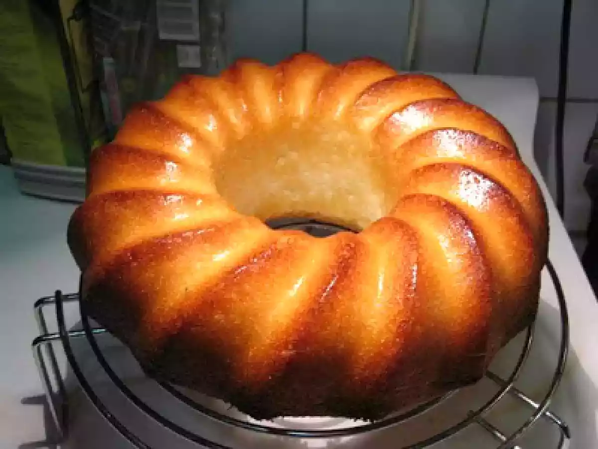 Ciambella delicata agli albumi e...crema pasticcera - foto 7