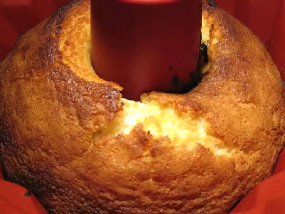 Ciambella delicata agli albumi e...crema pasticcera - foto 9