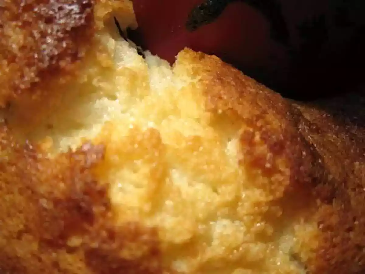 Ciambella delicata agli albumi e...crema pasticcera - foto 10