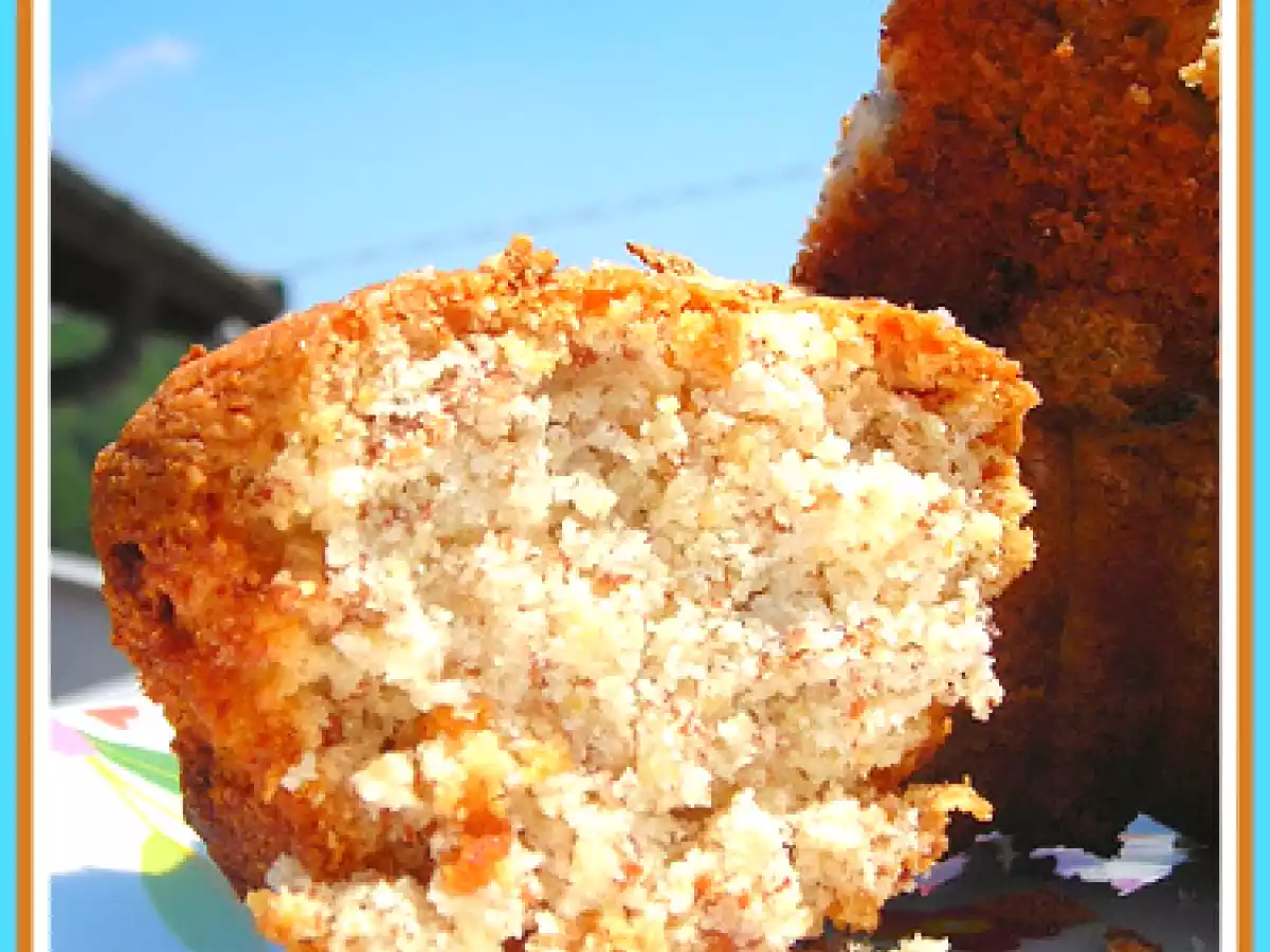 CIAMBELLA DI FARINA DI RISO CON FIOCCHI DI CEREALI E NOCCIOLE - foto 5