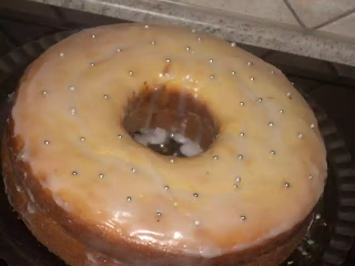 CIAMBELLA DI RICOTTA CON GLASSA AL COCCO - foto 2