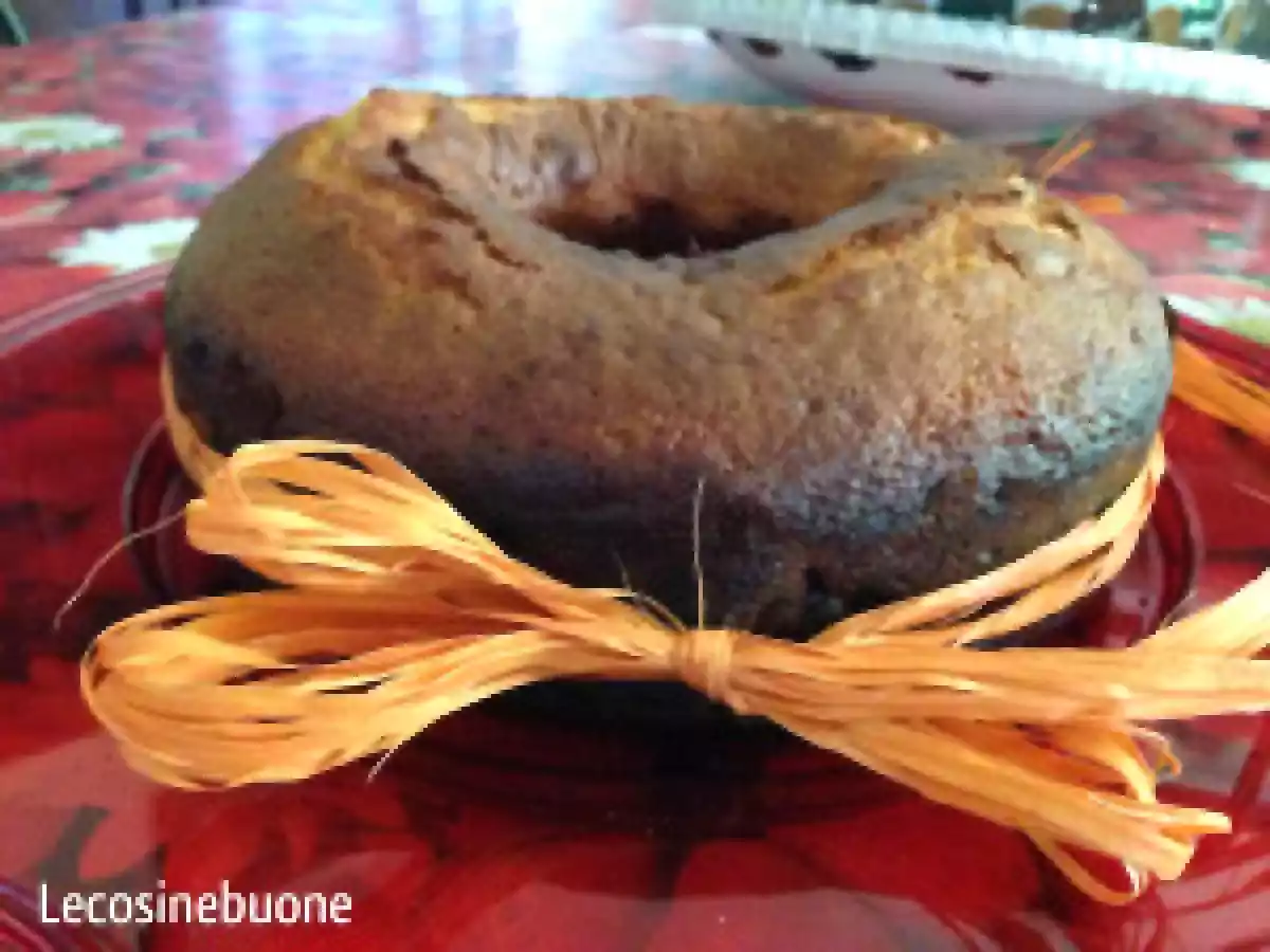 Ciambella frutti di bosco e cioccolato