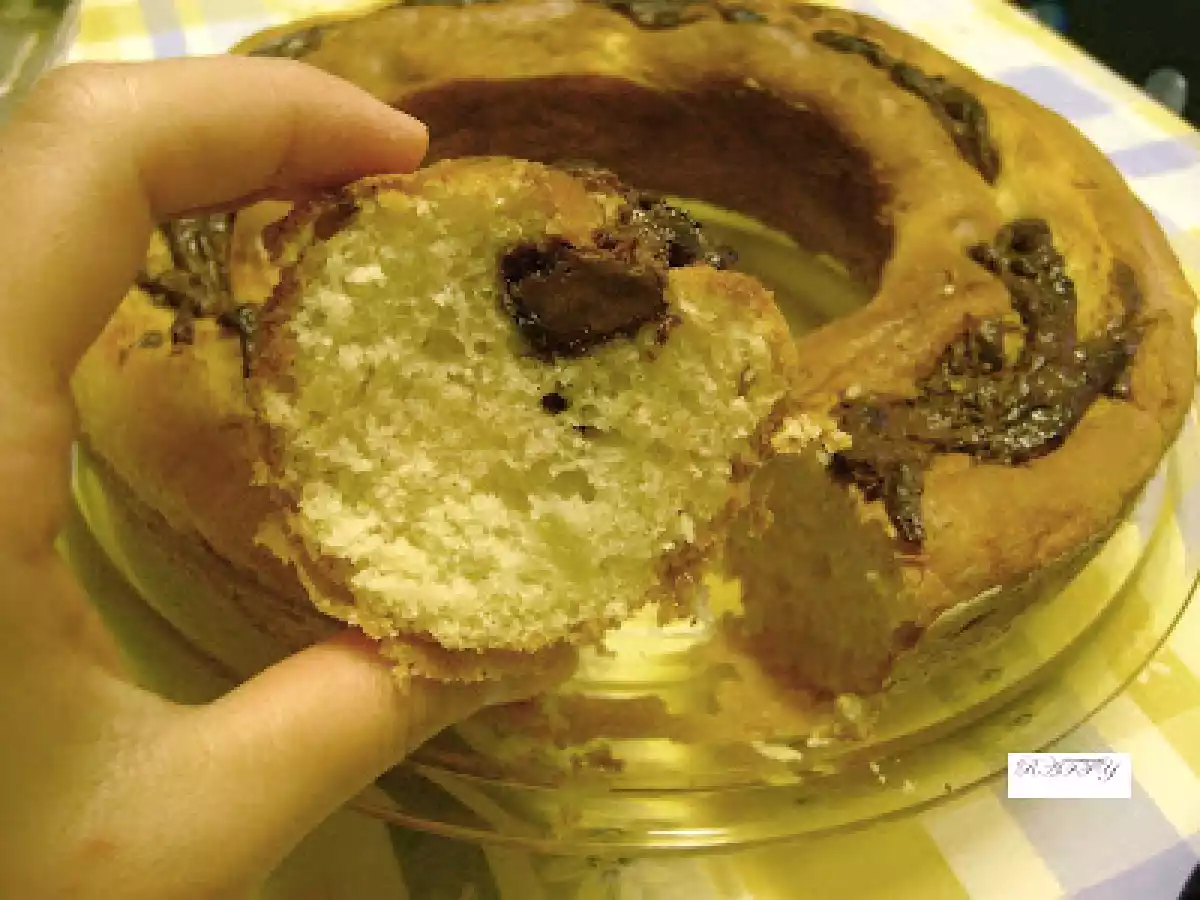 CIAMBELLA SENZA UOVA...CON MELE E NUTELLA!!