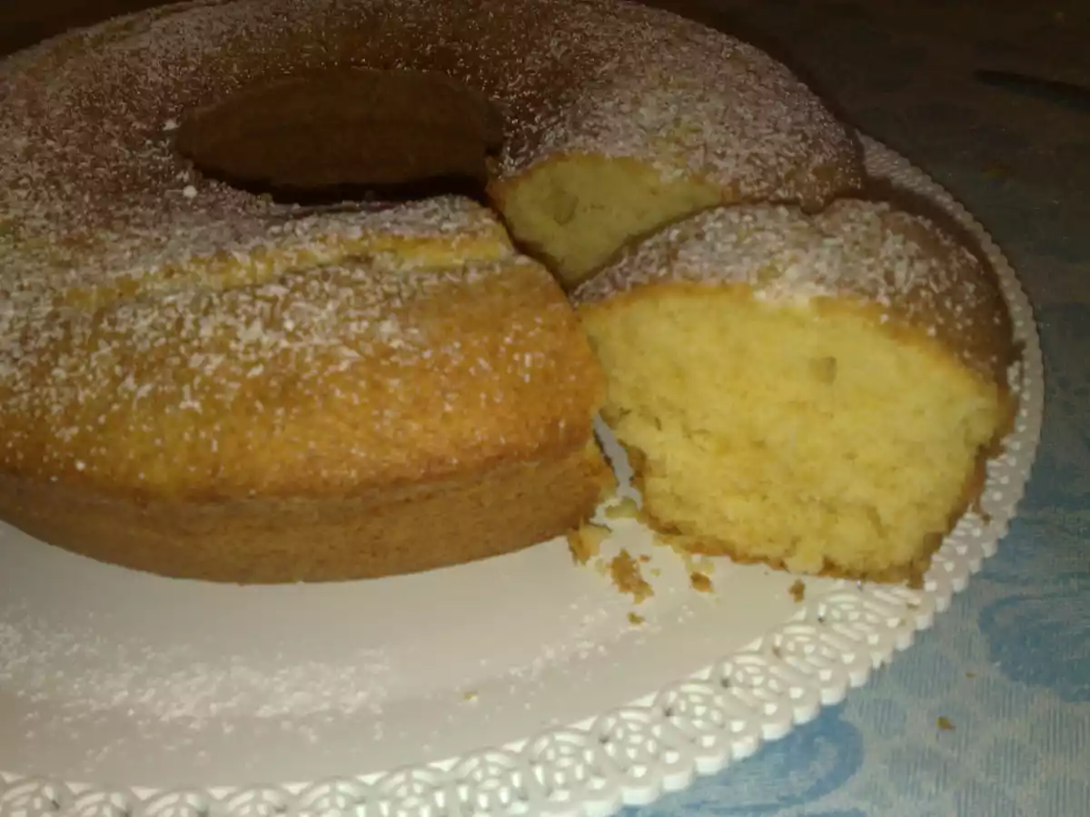 Ciambella soffice al miele al profumo di limone - foto 2